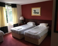 Hotel Old Oak Tree Inn (London, United Kingdom)