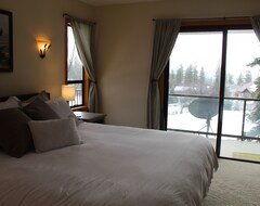 Tüm Ev/Apart Daire Ski Hill Home W/ Stunning Views & Hot Tub! (Leavenworth, ABD)