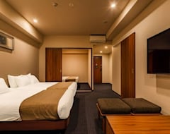 Hotelli Randor Residential Hotel Kyoto Suites (Kyoto, Japani)