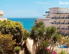 Hele huset/lejligheden Benalbeach Holiday Appartement 2bdr Beach100m 5 Pools Gardens (Benalmadena, Spanien)