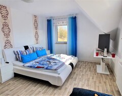 Casa/apartamento entero The Fantastically Beautiful 2-room Apartment (in. 1 Og) Is One Of 4 New Homes (Neuburg, Alemania)