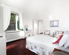 Cijela kuća/apartman Luxury Villa With Private Beach And Hut Tub In Positano (Acerno, Italija)