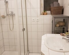 Toàn bộ căn nhà/căn hộ Apartment Momente - Apartment / Apartment, Shower, Toilet, Wood Side (Waldbreitbach, Đức)