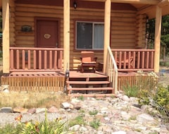 Entire House / Apartment Longhorn Cabin-separate Bedroom, Sleeper Futon In Living Area (Superior, USA)