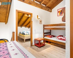 Koko talo/asunto Duplex Cosy Aux Bains De Saillon (Saillon, Sveitsi)