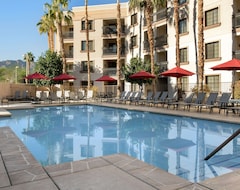 Khách sạn Embassy Suites By Hilton La Qu (Palm Springs, Hoa Kỳ)