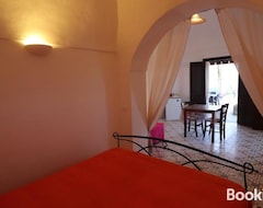 Hotel BENT EL RHIA (Pantelleria, Italien)