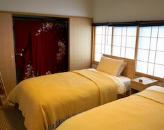 Hotel Yori Toya (Kyoto, Japan)