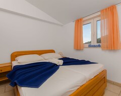 Tüm Ev/Apart Daire Apartments Tina (34191-a6) - Poljica (Marina, Hırvatistan)