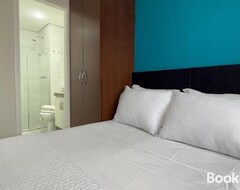 Hotel Flat Limpeza Diaria Internet 300mb Piscina E Rest. (São Paulo, Brasil)