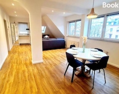 Koko talo/asunto New Large 2bedrooms With Parking-bon68 (Luxembourg City, Luxembourg)