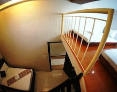 Khách sạn Rovics Tourist (El Nido, Philippines)