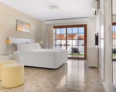 Hotel Sunset View Club (San Miguel de Abona, Spain)