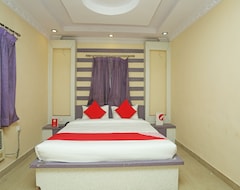 Hotel OYO 14624 Hari Dham (Vrindavan, India)