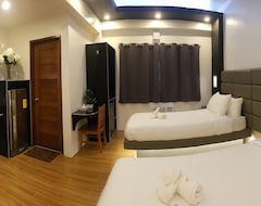 Khách sạn Dream Hotel Puerto Galera (Puerto Galera, Philippines)