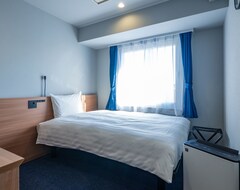 Hotelli Toyoko Inn Osaka Yodoyabashi-Eki Minami (Osaka, Japani)
