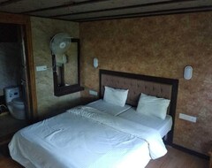 Hotel Sreekrishna Houseboats (Vaikom, India)