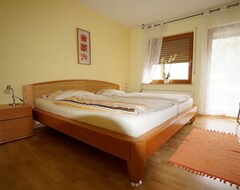 Casa/apartamento entero Apartment In A Prime Location With Separate Entrance And Large Terrace. (Koblenz, Alemania)
