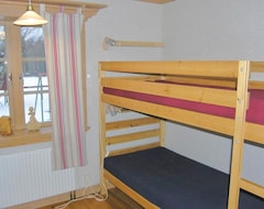Toàn bộ căn nhà/căn hộ 4 Bedroom Accommodation In Älmhult (Älmhult, Thụy Điển)