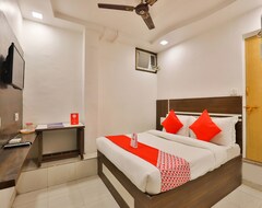 Khách sạn OYO 13141 Aniket Inn (Ahmedabad, Ấn Độ)