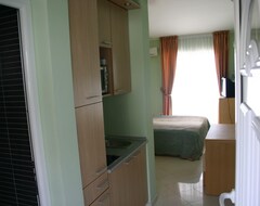 Hotelli Apartments & Rooms Elite (Bar, Montenegro)