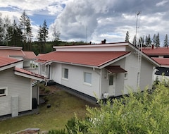 Toàn bộ căn nhà/căn hộ Villa Kalliorinne - Four-bedroom House (Jyväskylä, Phần Lan)