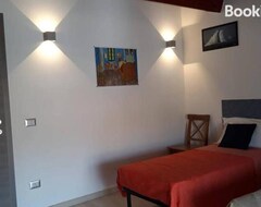 Casa/apartamento entero Puzzle House, Mansarda Di 130mq Con Open Space Al Centro Storico (Catania, Italia)
