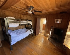 Toàn bộ căn nhà/căn hộ Breathtaking Cabin In Kern River Valley (Lake Isabella, Hoa Kỳ)