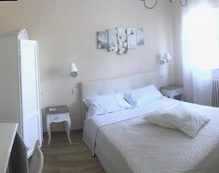 Hotel Operà B&b (Sirolo, Italy)