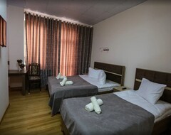 Hotel Mars (Zugdidi, Georgien)