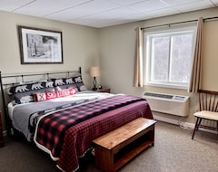 Hotelli Lodge Hotel H1 · Cozy Hotel Room W/pool & Gorgeous View Of Loon Mtn (Lincoln, Amerikan Yhdysvallat)
