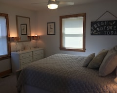 Hele huset/lejligheden Experience The Bay At Gwynns Island Cottage - 2018 Summer Bookings Now Open! (Gwynn, USA)