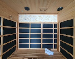 Toàn bộ căn nhà/căn hộ Modern 1 Bed Cabin With Infrared Sauna And Inbuilt Bluetooth Speaker (Grays, Vương quốc Anh)