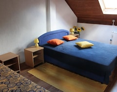 Bed & Breakfast Rooms & Apartment Vinia (Bjelovar, Hrvatska)