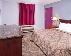 Hotel Country Garden & Suites (Benton, USA)