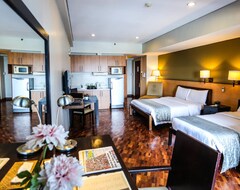 Serviced apartment The Malayan Plaza Hotel (Pasig, Philippines)