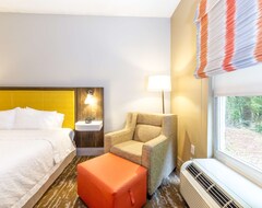 Hotel Hampton Inn & Suites Raleigh/Cary I-40 (PNC Arena) (Raleigh, USA)