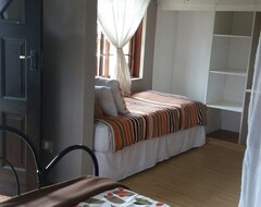 Hotel 14 Worman Place (Durban, South Africa)
