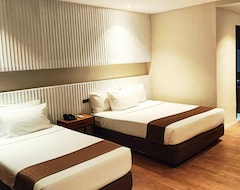 Khách sạn Golden Peak Hotel & Suites Powered By Cocotel (Cebu City, Philippines)