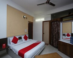OYO 33007 Great India Hotel (Kharagpur, India)