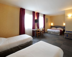 Hotel Comfort Saintes (Saintes, Francia)