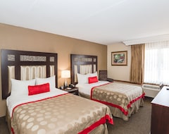 Khách sạn Ramada By Wyndham Plymouth Hotel & Conference Center (Plymouth, Hoa Kỳ)