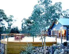Nhà nghỉ Blue Lake Lodge (Miena, Úc)