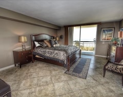 Khách sạn 110 South Hampton - Barefoot Resort Rentals (Myrtle Beach, Hoa Kỳ)