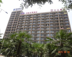 Hotel Hanting Baoji Gaoxin South Railway Station Branch (Baoji, China)