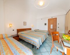 La Capannina - Hotel & Apartments (Ischia, İtalya)