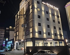 Khách sạn Gongdam Seutei Hotel (Ulsan, Hàn Quốc)
