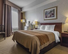 Hotelli Comfort Inn & Suites (Medicine Hat, Kanada)