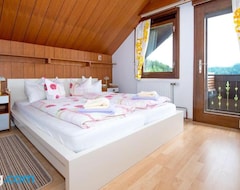 Hele huset/lejligheden Gorgeous Chalet With Amazing Lake View (Bled, Slovenien)