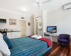 Khách sạn La Costa Motel (Bilinga, Úc)